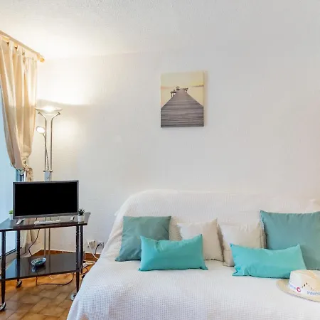 Les Pescadieres-1 By Interhome *