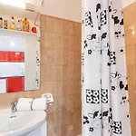 Daire Les Pescadieres-1 By Interhome
