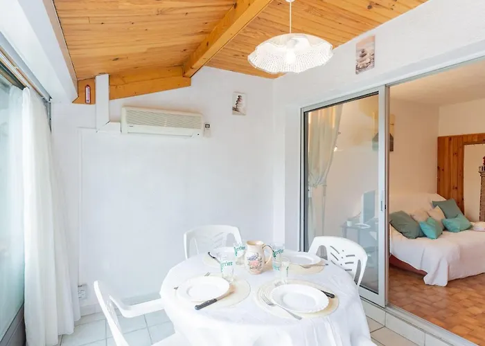 Les Pescadieres-1 By Interhome Appartement Le Lavandou